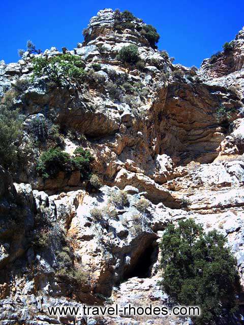 MONOLITHOS - 