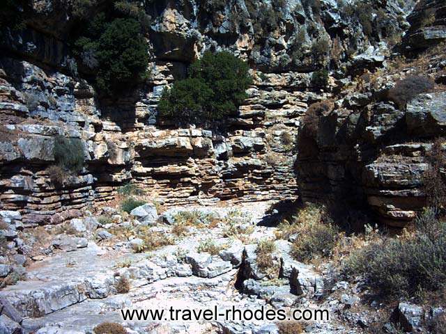 MONOLITHOS - 