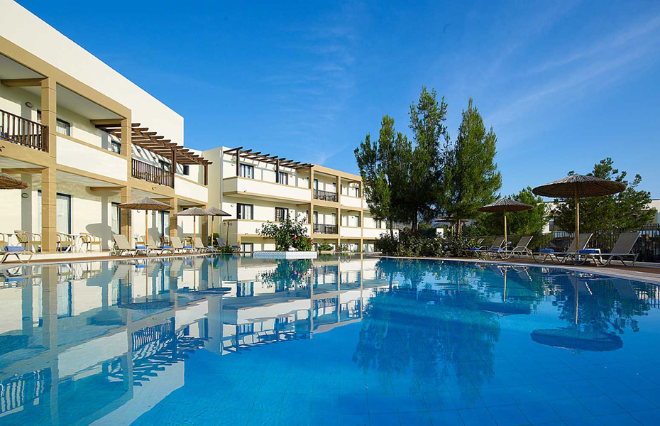 MIRALUNA VILLAGE & SPA HOTEL