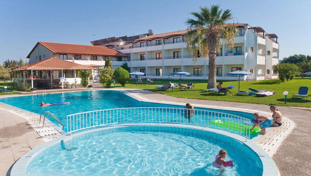 AQUA BEACH BLUE BAY FAMILY WORLD 4*